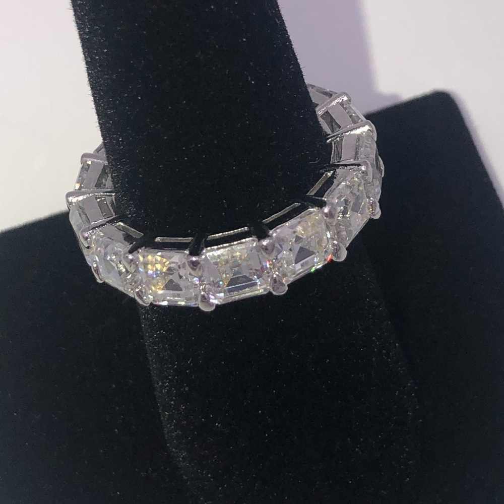 10ct Asscher Eternity Band - Picture 6 of 11
